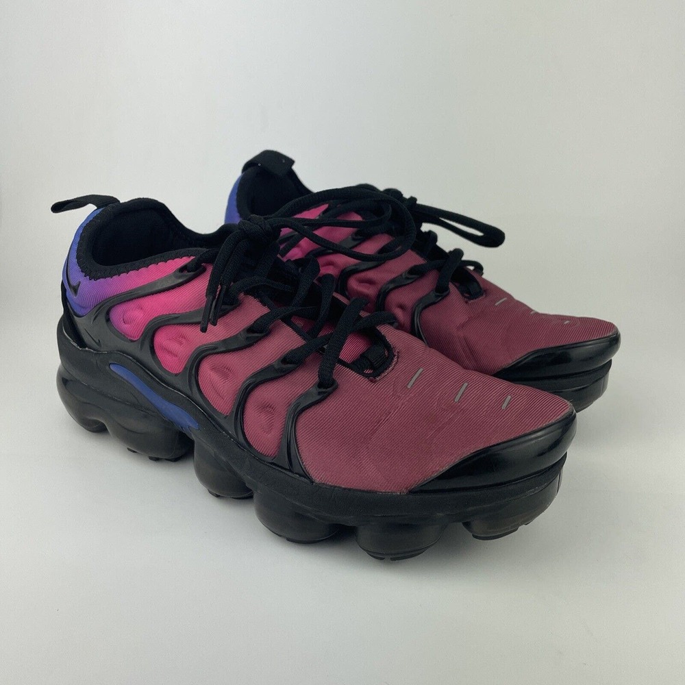 Nike Air Vapormax Plus Hyper Violet Black Running AO4550-001 Womens Size 8